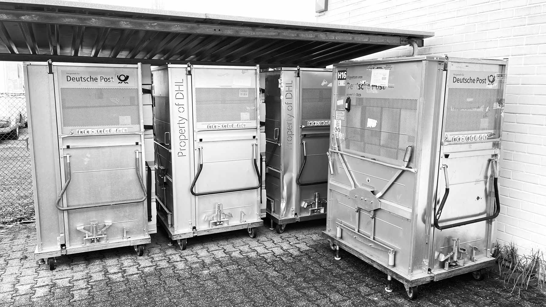 Adlogistics